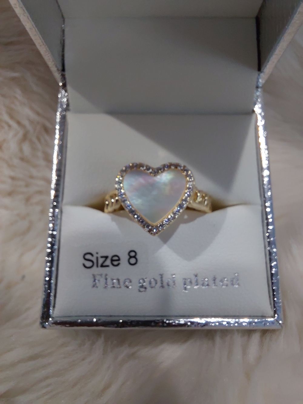 New Stella Rose Heart Mother-of-Pearl  Gold-Plated Ring - Size 8